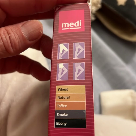 Mediven Sheer & Soft Calf, Closed Toe, Natural Mild Medical Compression Hose,new - Picture 6 of 7